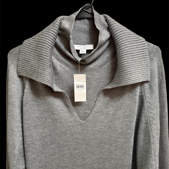 Ann Taylor Weekend Collection Gray Layered Mock Neck Long Sleeve Sweater Size XL - Picture 6 of 7